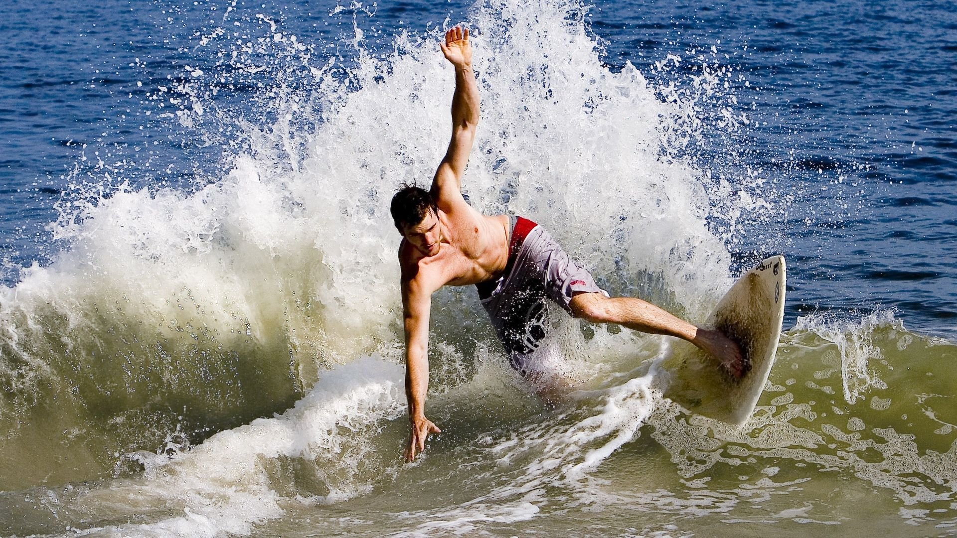 阿克爆发,摩纳哥战术压制塞维利亚,一场教科书式的现代足球胜利