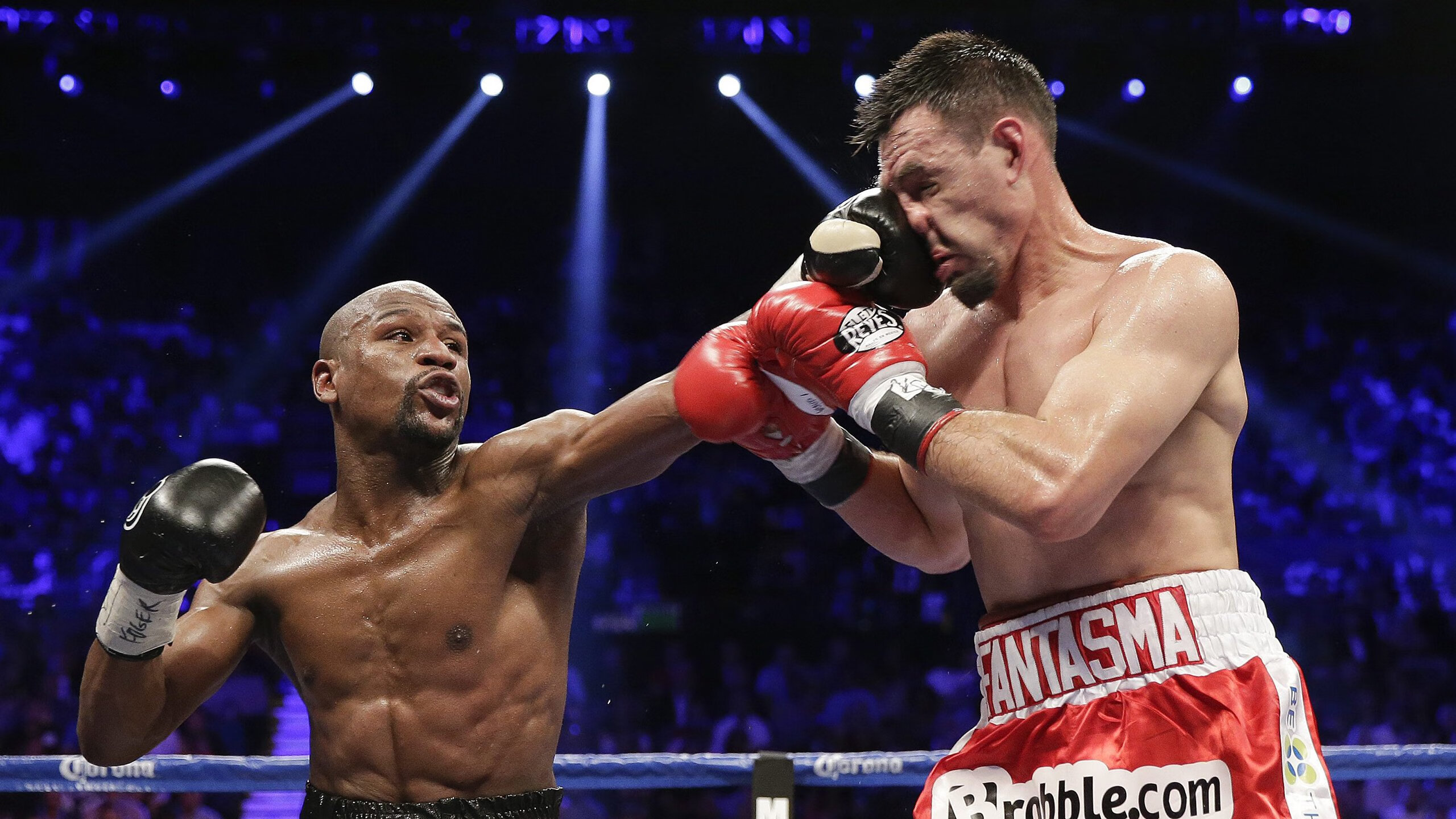 F1年度争冠之夜，保罗成为全场焦点